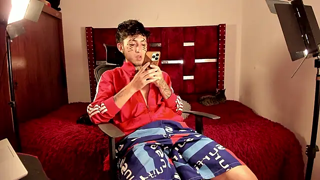 Snapshot of cyber_novaa4 chatting on February 10, 2:37 am cyber novaa4 online show from February 10, 2:37 am