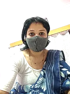 Priyaji7575 online show from March 5, 11:28 am