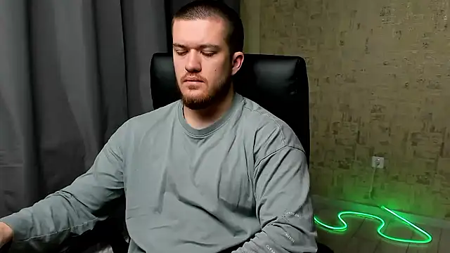 Well boy online show from January 13, 6:29 am