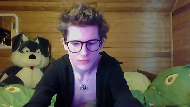 Snapshot of Sasha_bb21 chatting on February 20, 6:26 am Sasha bb21 online show from February 20, 6:26 am