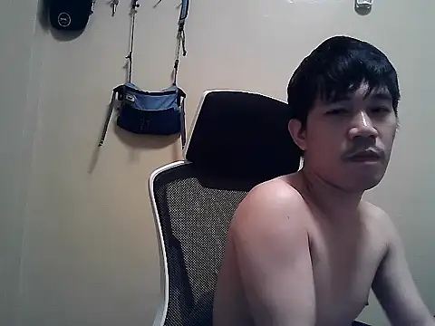 asian guy67 online show from May 2, 6:29 am