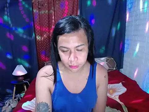 BriannaCruz24 online show from April 27, 11:41 am