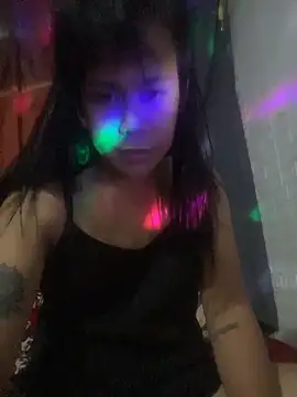 BriannaCruz24 online show from May 23, 7:56 am