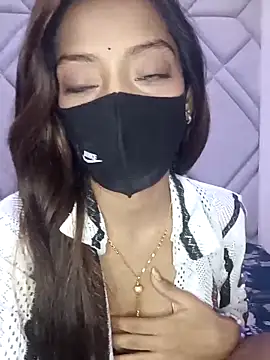 TrendyTales  online show from February 16, 4:36 pm