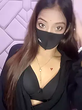 TrendyTales  online show from February 19, 9:27 am