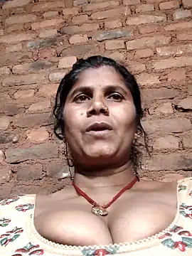 Snapshot of Hot_di97 chatting on March 13, 2:23 pm Hot di97 online show from March 13, 2:23 pm