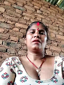 Snapshot of Hot_di97 chatting on March 16, 7:34 am Hot di97 online show from March 16, 7:34 am