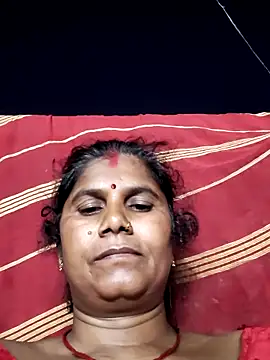 Hot di97 online show from June 16, 3:09 am