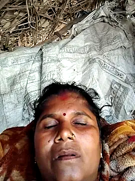 Hot di97 online show from July 5, 5:03 am