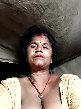 Hot di97 online show from July 16, 10:16 pm
