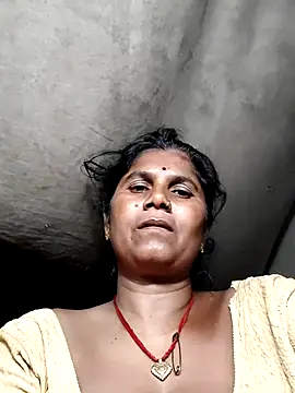 Hot di97 online show from July 24, 2:26 pm