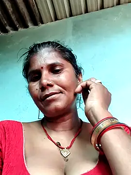 Hot di97 online show from July 27, 8:10 am