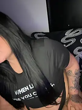 Miss CurvesXXX online show from July 5, 10:17 pm