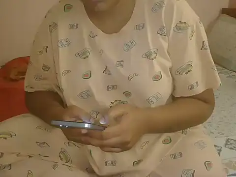 SASSY AANNUU online show from July 12, 8:22 pm