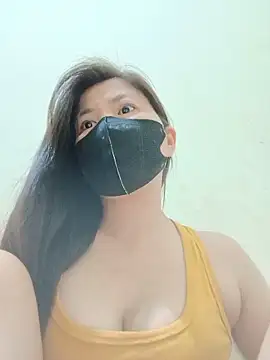 Snapshot of Lyly-68688 chatting on June 29, 2:51 am Lyly-68688 online show from June 29, 2:51 am