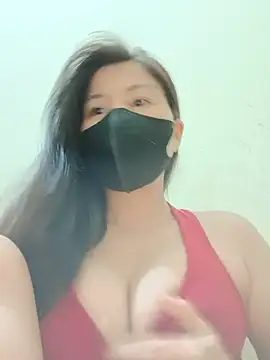 Snapshot of Lyly-68688 chatting on June 29, 2:17 pm Lyly-68688 online show from June 29, 2:17 pm