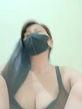 Snapshot of Lyly-68688 chatting on July 11, 2:14 am Lyly-68688 online show from July 11, 2:14 am