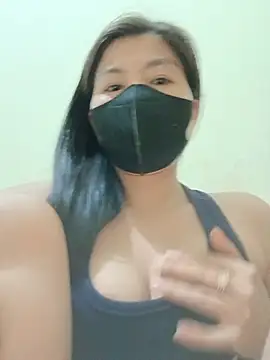 Snapshot of Lyly-68688 chatting on July 16, 2:23 pm Lyly-68688 online show from July 16, 2:23 pm