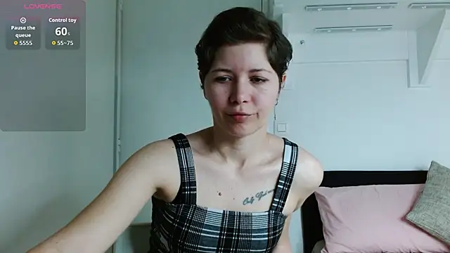 Alexxa XX online show from March 3, 4:35 pm