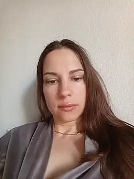 She-Moon online show from June 16, 5:54 am