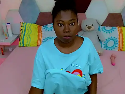 sabriana smith1 online show from March 13, 2:51 am