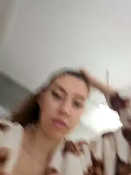 Snapshot of Virgin_Pussy_SquirtX chatting on February 14, 6:43 am Virgin Pussy SquirtX online show from February 14, 6:43 am