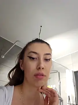 Snapshot of Virgin_Pussy_SquirtX chatting on February 15, 3:42 pm Virgin Pussy SquirtX online show from February 15, 3:42 pm