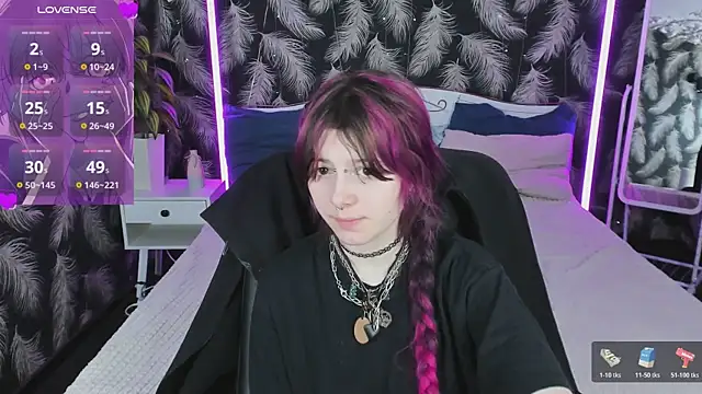 Snapshot of Ashley_Veil chatting on May 11, 8:17 pm Ashley Veil online show from May 11, 8:17 pm
