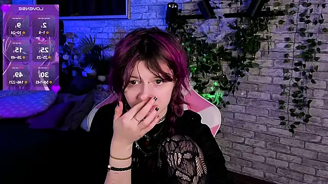 Ashley Veil online show from May 19, 8:48 pm