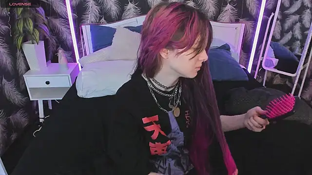 Ashley Veil online show from May 23, 8:46 pm