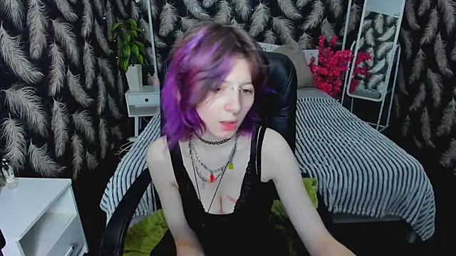 Ashley Veil online show from July 31, 9:03 pm