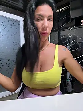 Missolevelvet online show from June 17, 8:43 pm