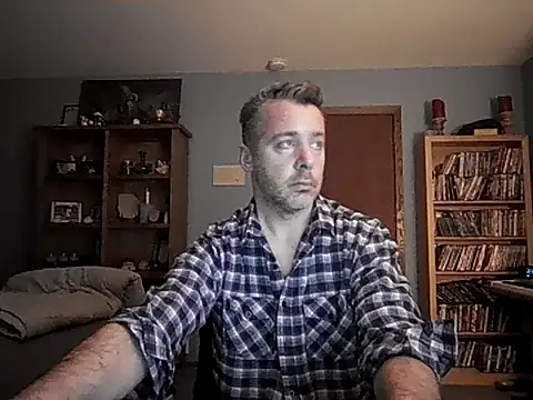 chrisw8140 online show from February 13, 9:49 am