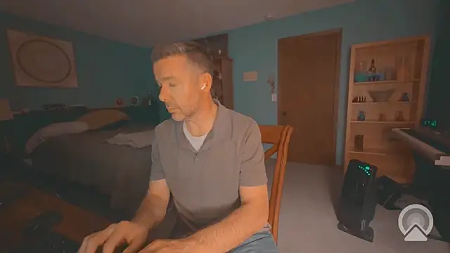 chrisw8140 online show from June 5, 4:19 am