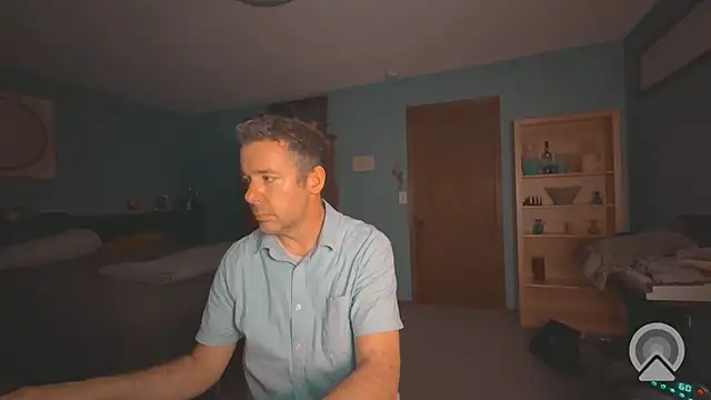 Snapshot of chrisw8140 chatting on July 8, 5:56 am chrisw8140 online show from July 8, 5:56 am