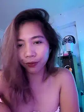 25sweetlilbunny online show from August 7, 5:42 am