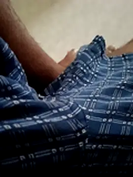 Snapshot of Harishtamil26 chatting on March 27, 2:06 am Harishtamil26 online show from March 27, 2:06 am