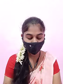 Tamil Hot RoyalQueen online show from June 17, 4:52 pm