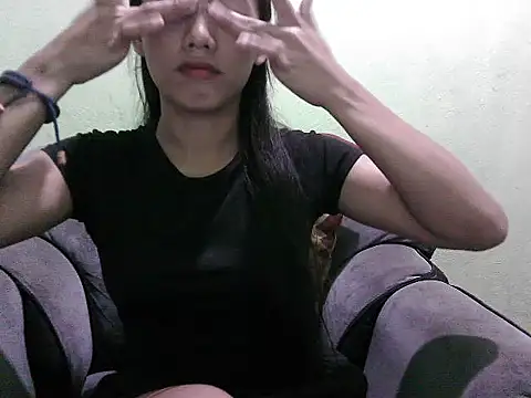 lovelypinay31xx online show from March 18, 6:05 am