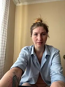  Crystal 2 online show from February 22, 1:20 pm