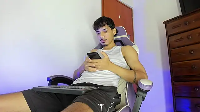 Yankees xxx online show from April 26, 1:42 pm