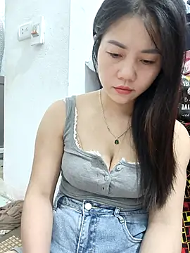Ngocmai lazdy online show from April 29, 10:49 pm