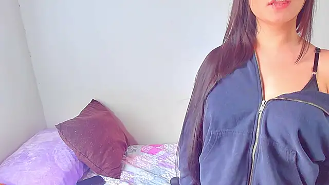Anniecute   online show from April 29, 4:44 pm