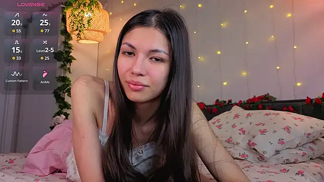 NeliaBermea online show from February 17, 9:10 pm