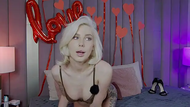 TiffanyStein online show from February 9, 3:10 am