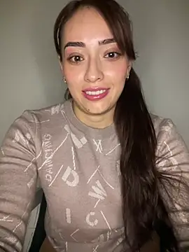 Snapshot of anny_bianchy chatting on February 9, 6:17 am anny bianchy online show from February 9, 6:17 am