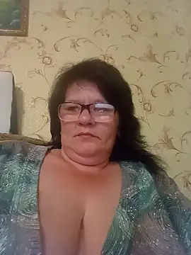 NysiOlsen online show from June 9, 4:07 pm
