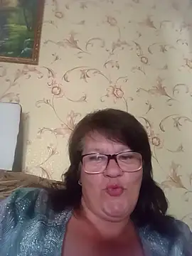 NysiOlsen online show from June 28, 10:32 am