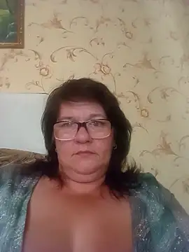 NysiOlsen online show from July 12, 8:05 am