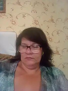 NysiOlsen online show from July 17, 3:39 pm